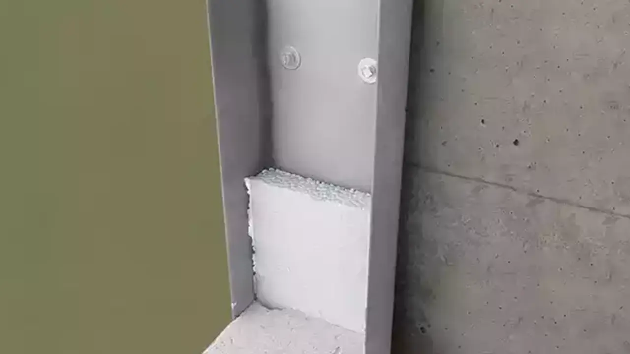 یونیت وال پست و فوم وال پست | تفاوت و کاربردها