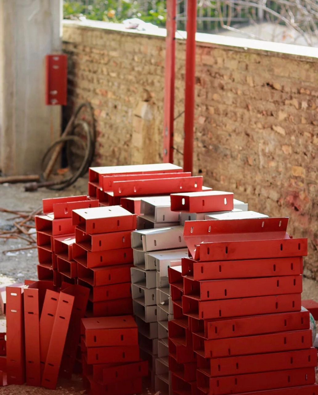 ملزومات و اتصالات وال پست