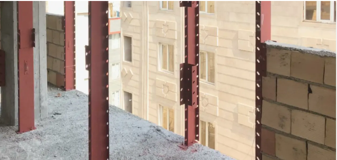 مزیت‌ های بهره‌ گیری از وال‌ پست‌ های بادوام در شرایط محیطی مختلف