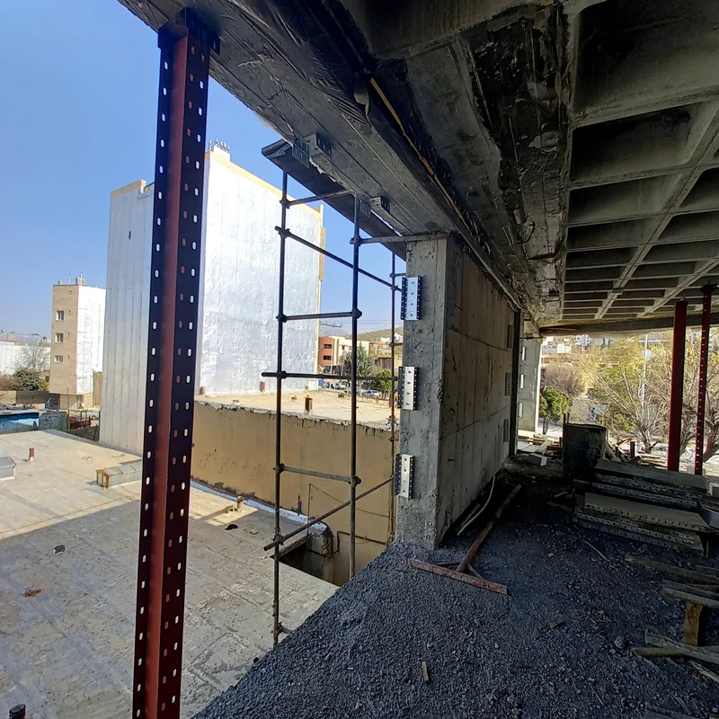 🛠️ نکات اجرایی هنگام نصب وال پست تلسکوپی